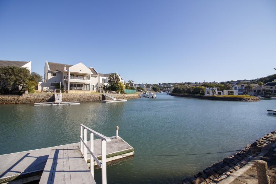 6 Bedroom Property for Sale in Royal Alfred Marina Eastern Cape